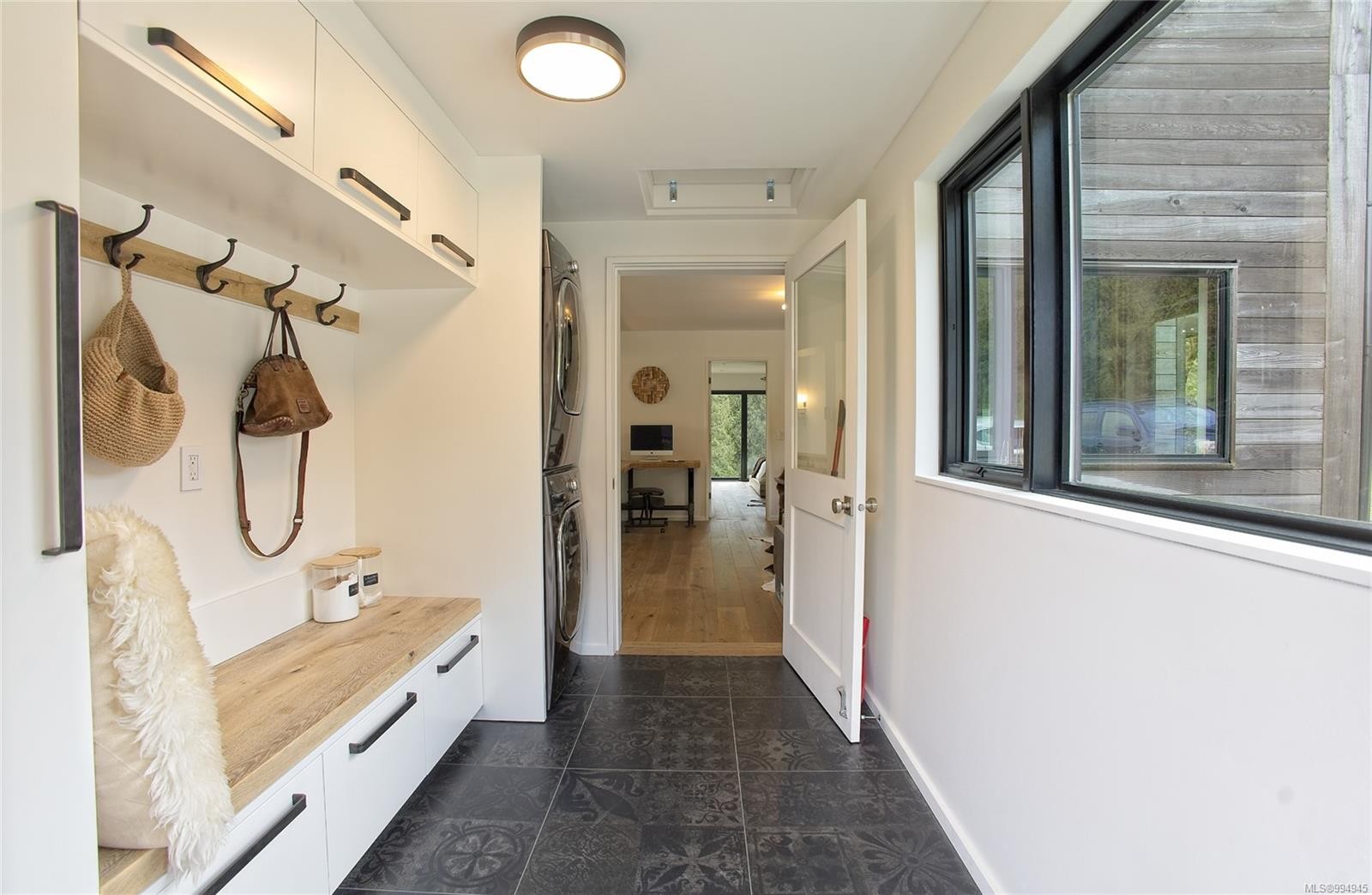 445 Cranberry Rd, Salt Spring, BC