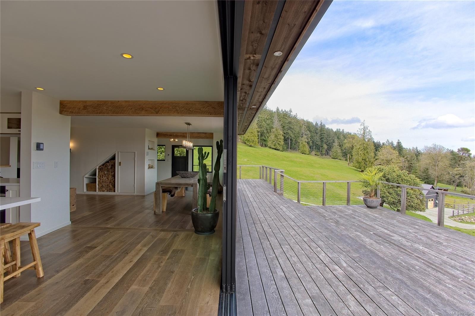 445 Cranberry Rd, Salt Spring, BC