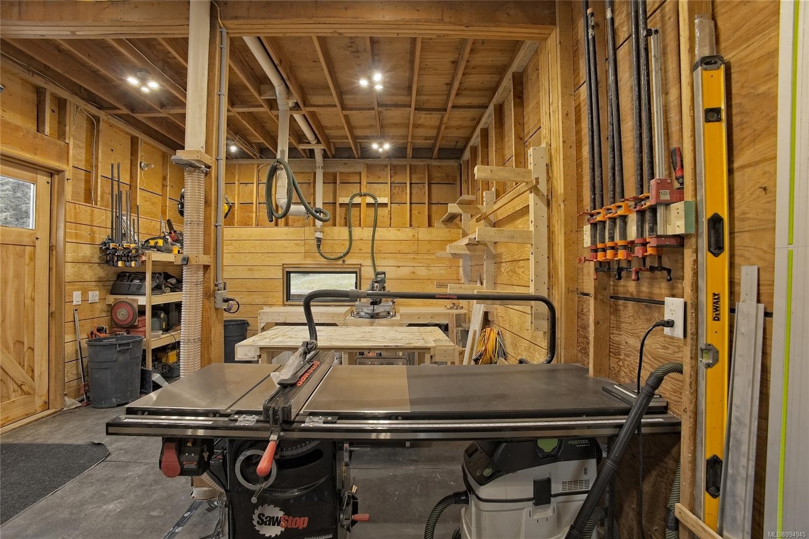 445 Cranberry Rd, Salt Spring, BC