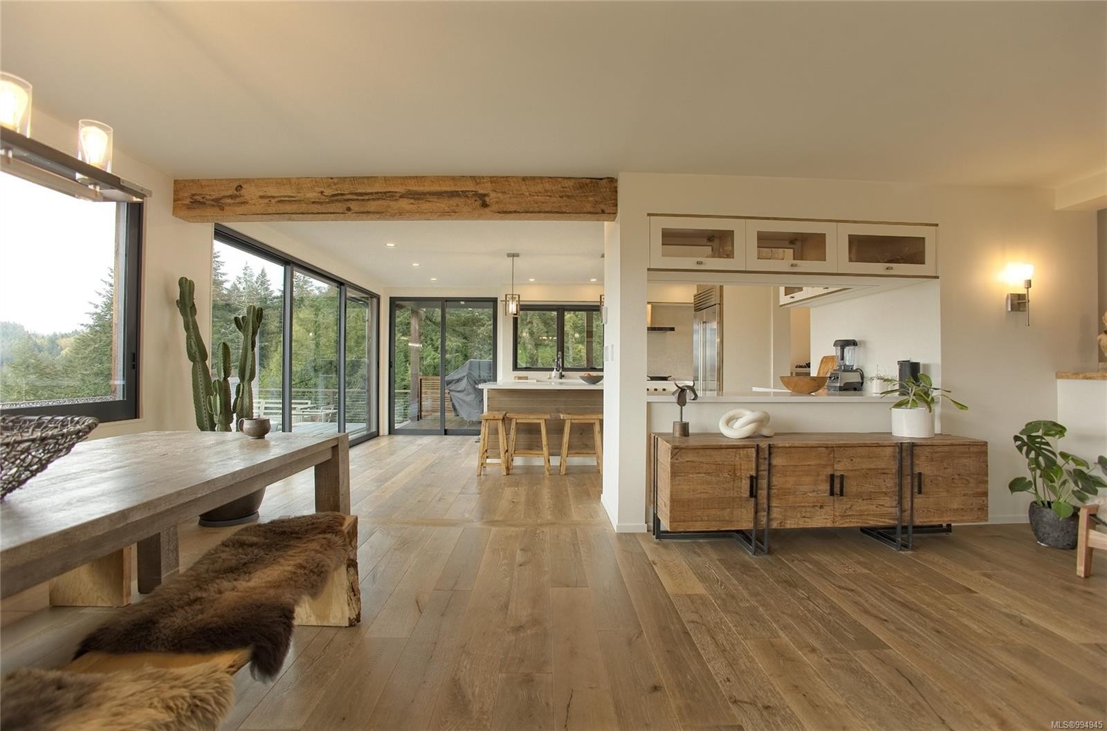 445 Cranberry Rd, Salt Spring, BC