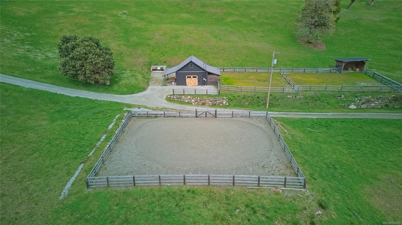 445 Cranberry Rd, Salt Spring, BC