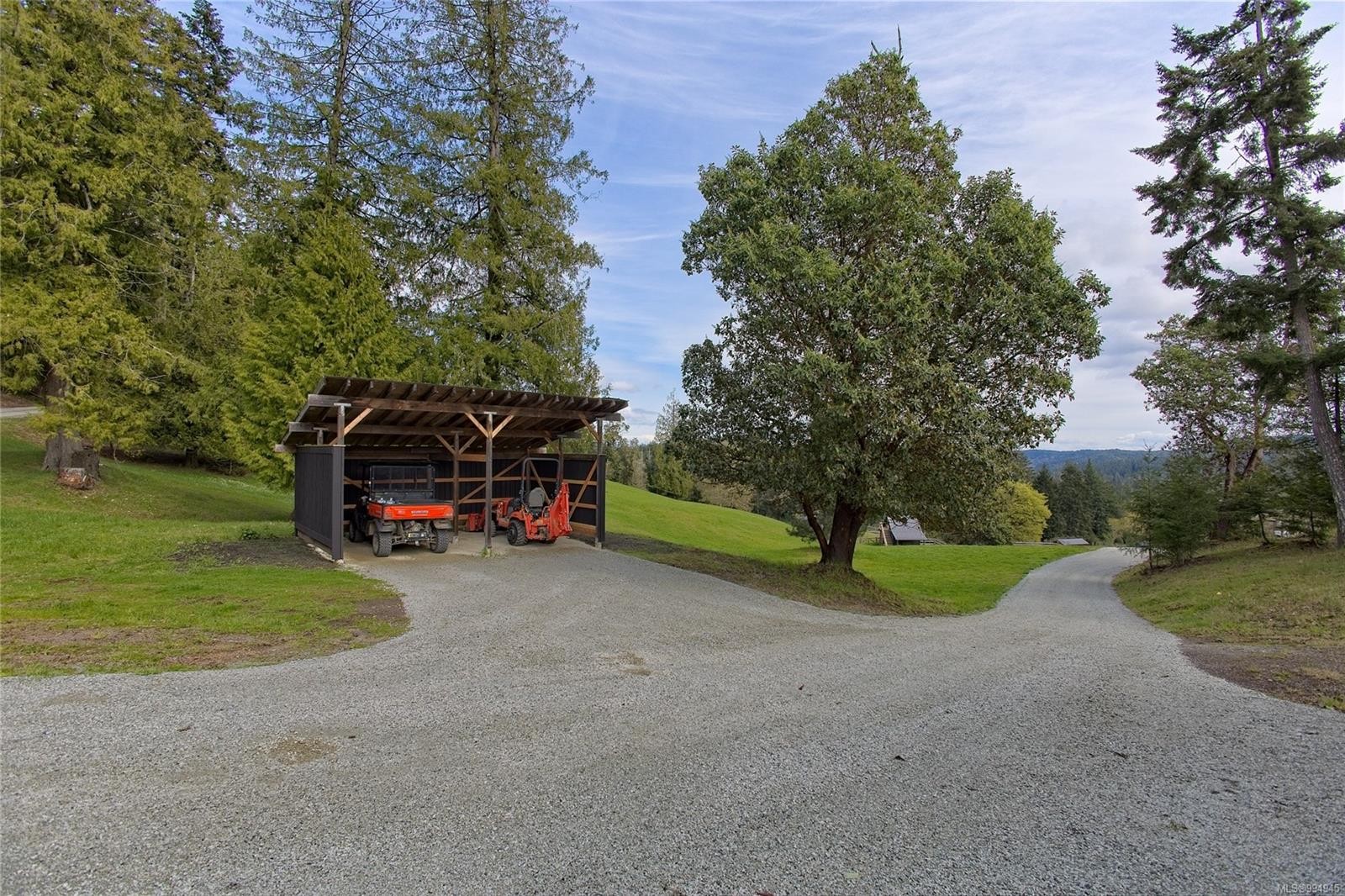 445 Cranberry Rd, Salt Spring, BC