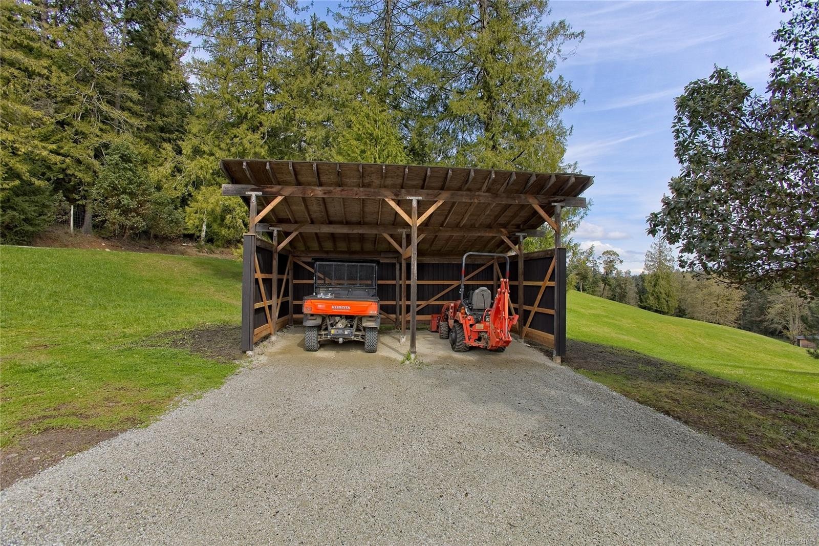 445 Cranberry Rd, Salt Spring, BC