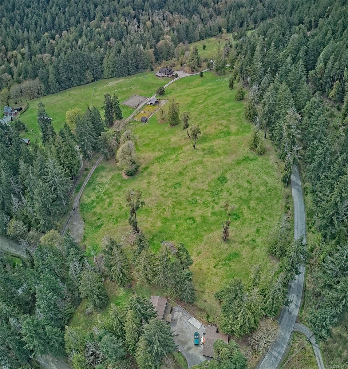 445 Cranberry Rd, Salt Spring, BC