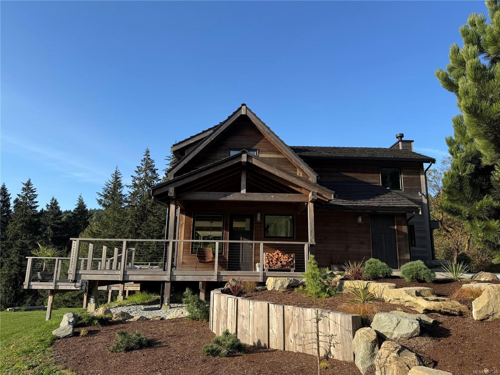 445 Cranberry Rd, Salt Spring, BC