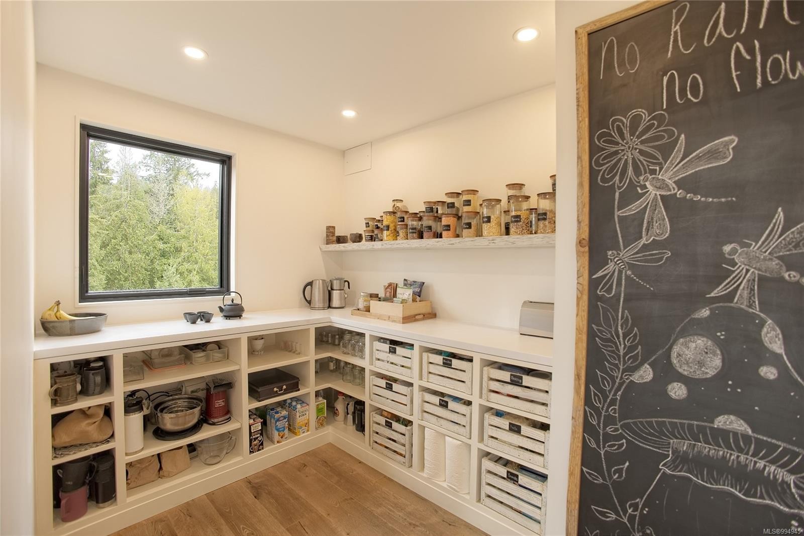 445 Cranberry Rd, Salt Spring, BC