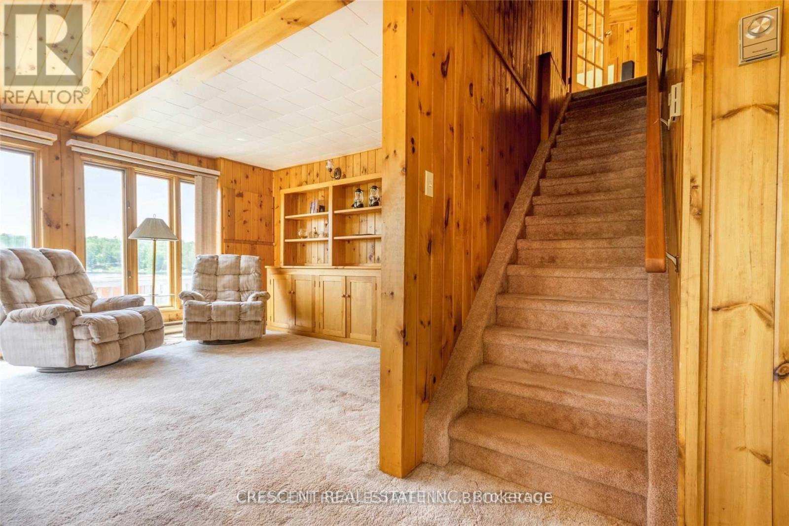 91 Jack'S Lake Road, Parry Sound Remote Area, ON - Indoor Photo Showing Other Room