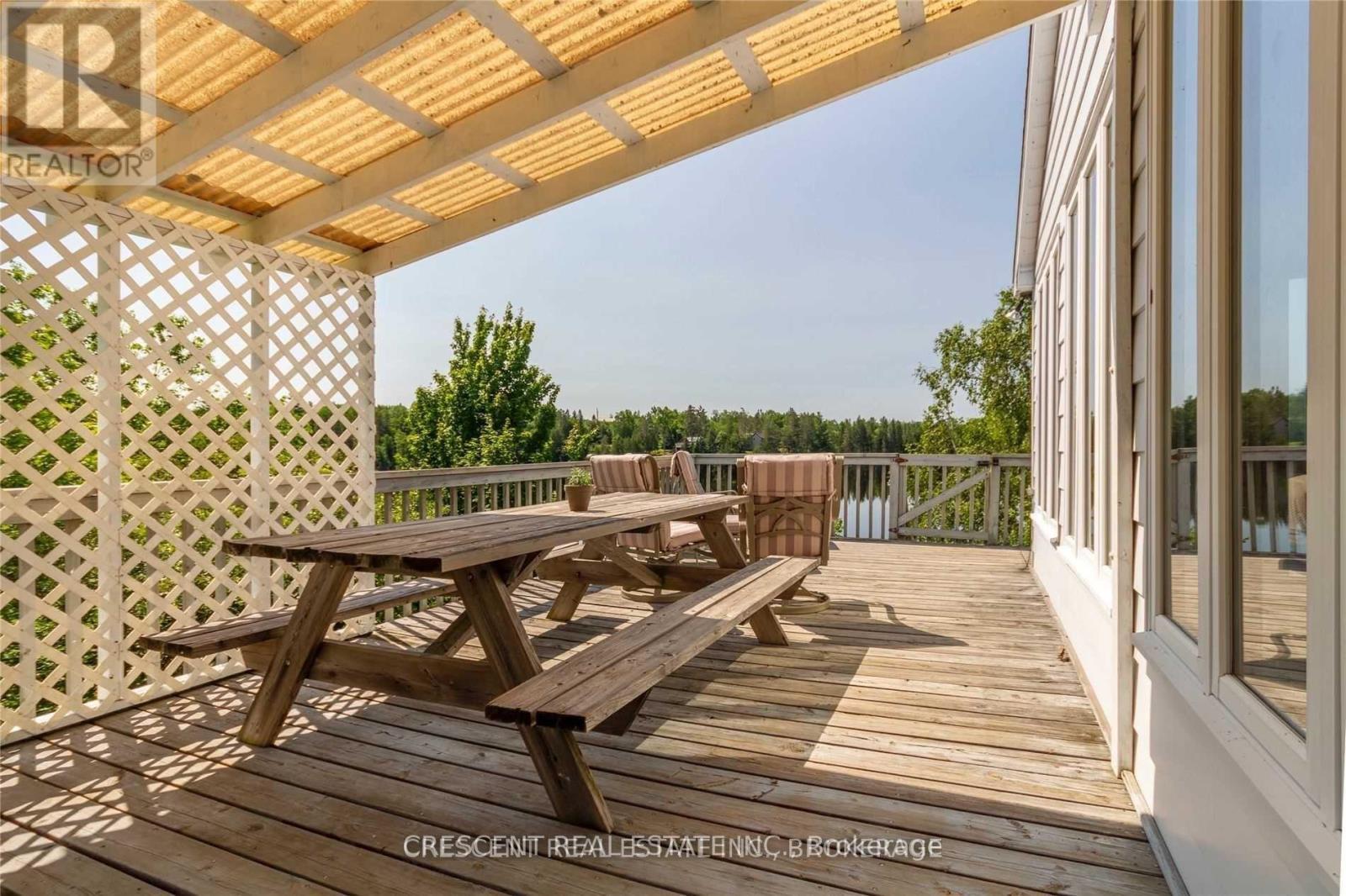 91 Jack'S Lake Road, Parry Sound Remote Area, ON - With Exterior