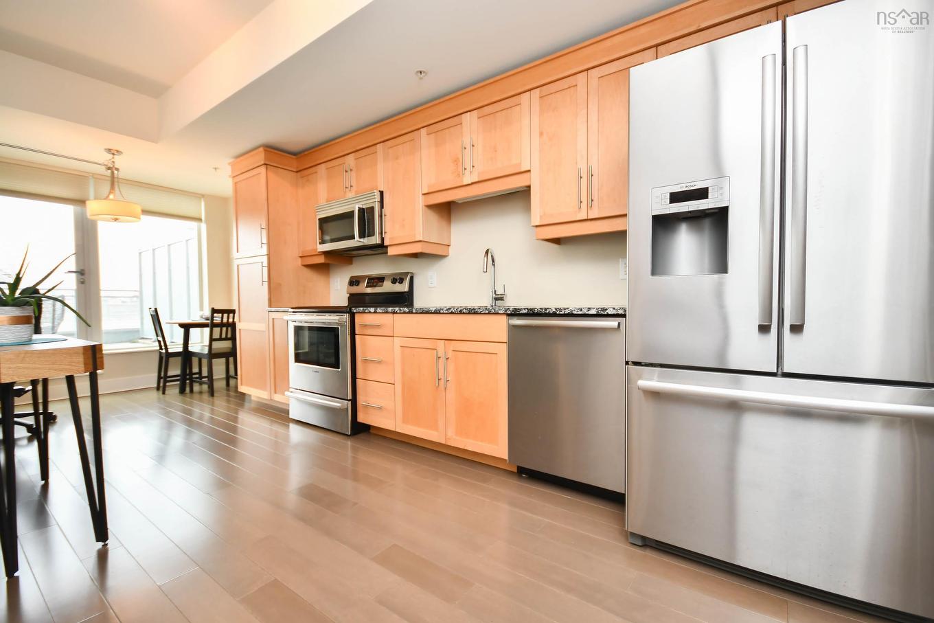 405 31 Kings Wharf Place, Dartmouth, NS