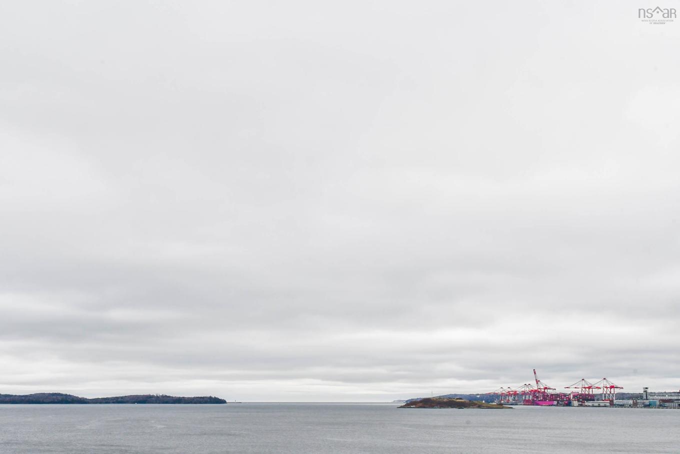 405 31 Kings Wharf Place, Dartmouth, NS