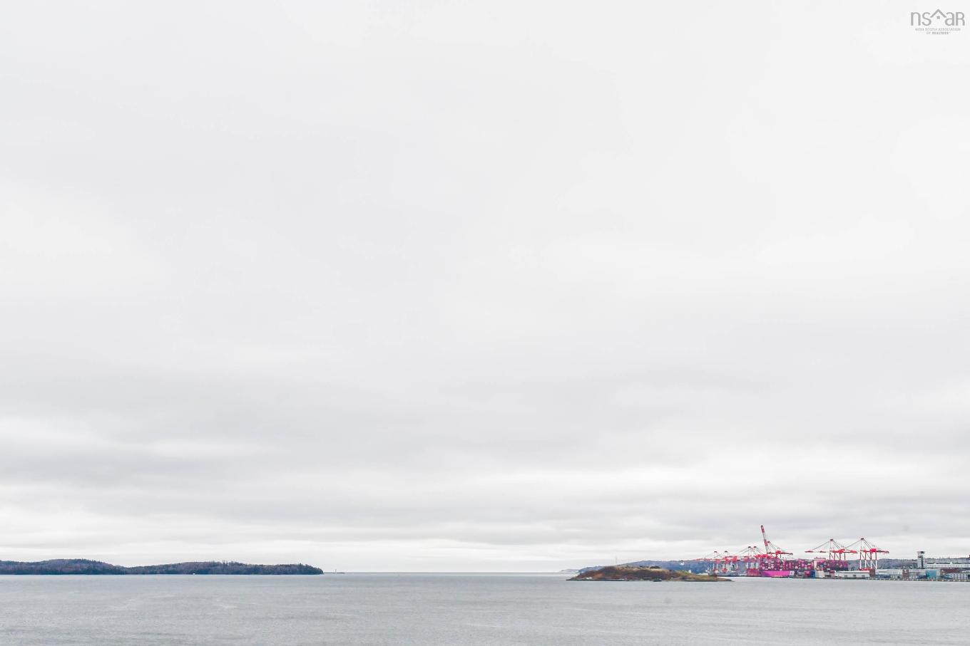 405 31 Kings Wharf Place, Dartmouth, NS