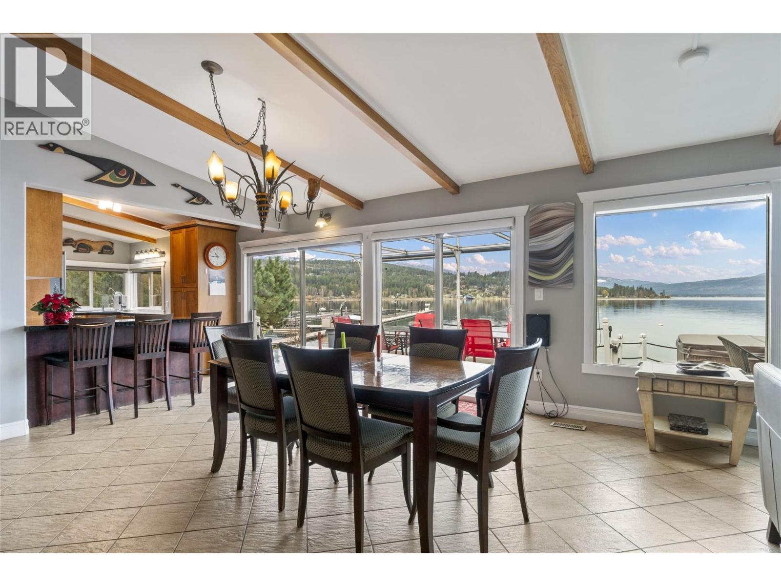 2009 Eagle Bay Road, Blind Bay, BC - Indoor Photo Showing Dining Room