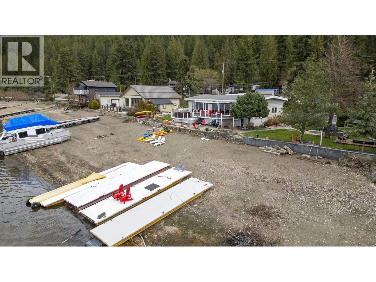 2009 Eagle Bay Road, Blind Bay, BC - Outdoor