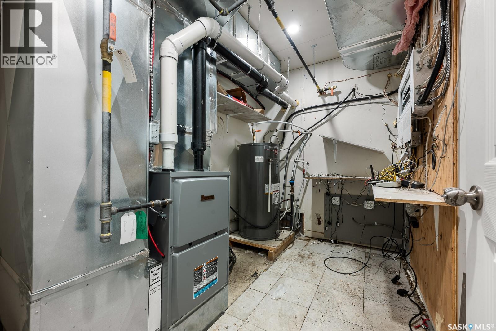 Nw 17-14-15 W2M, Francis Rm No. 127, SK