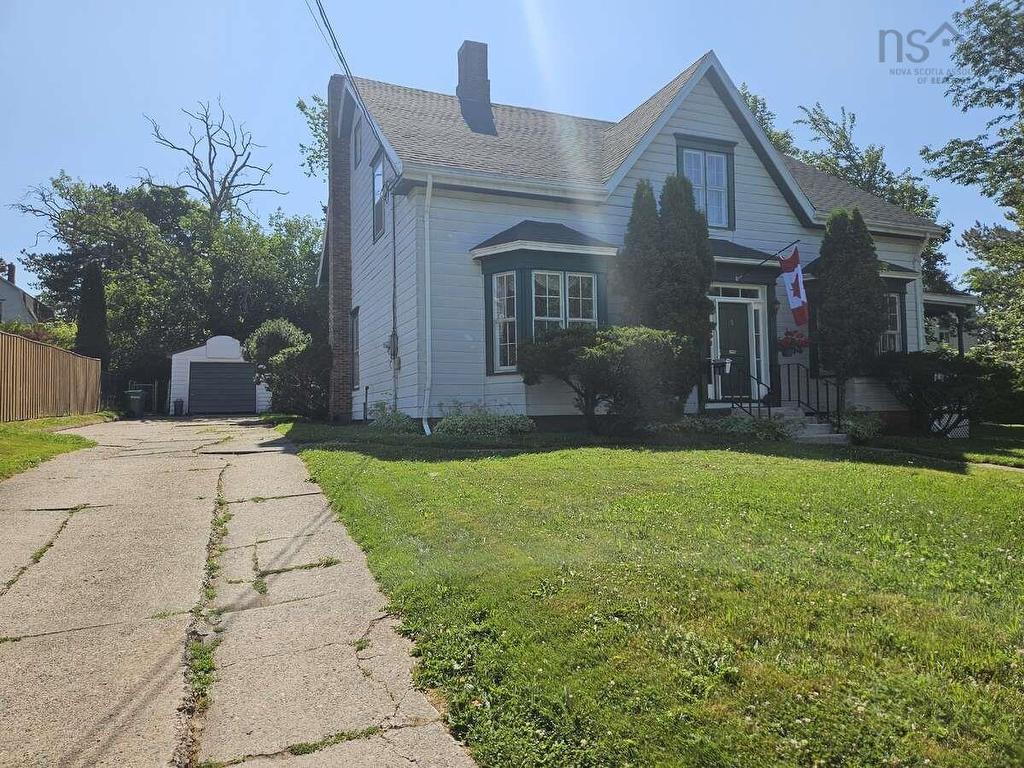 85 Alexander Street, New Glasgow, NS