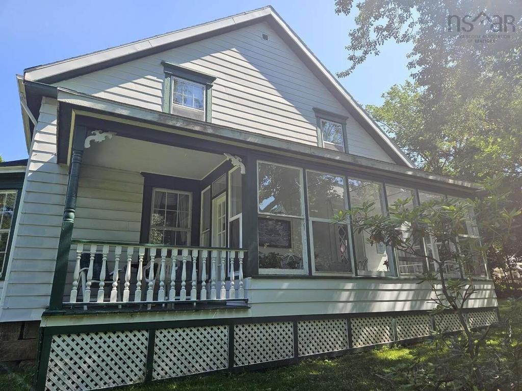 85 Alexander Street, New Glasgow, NS