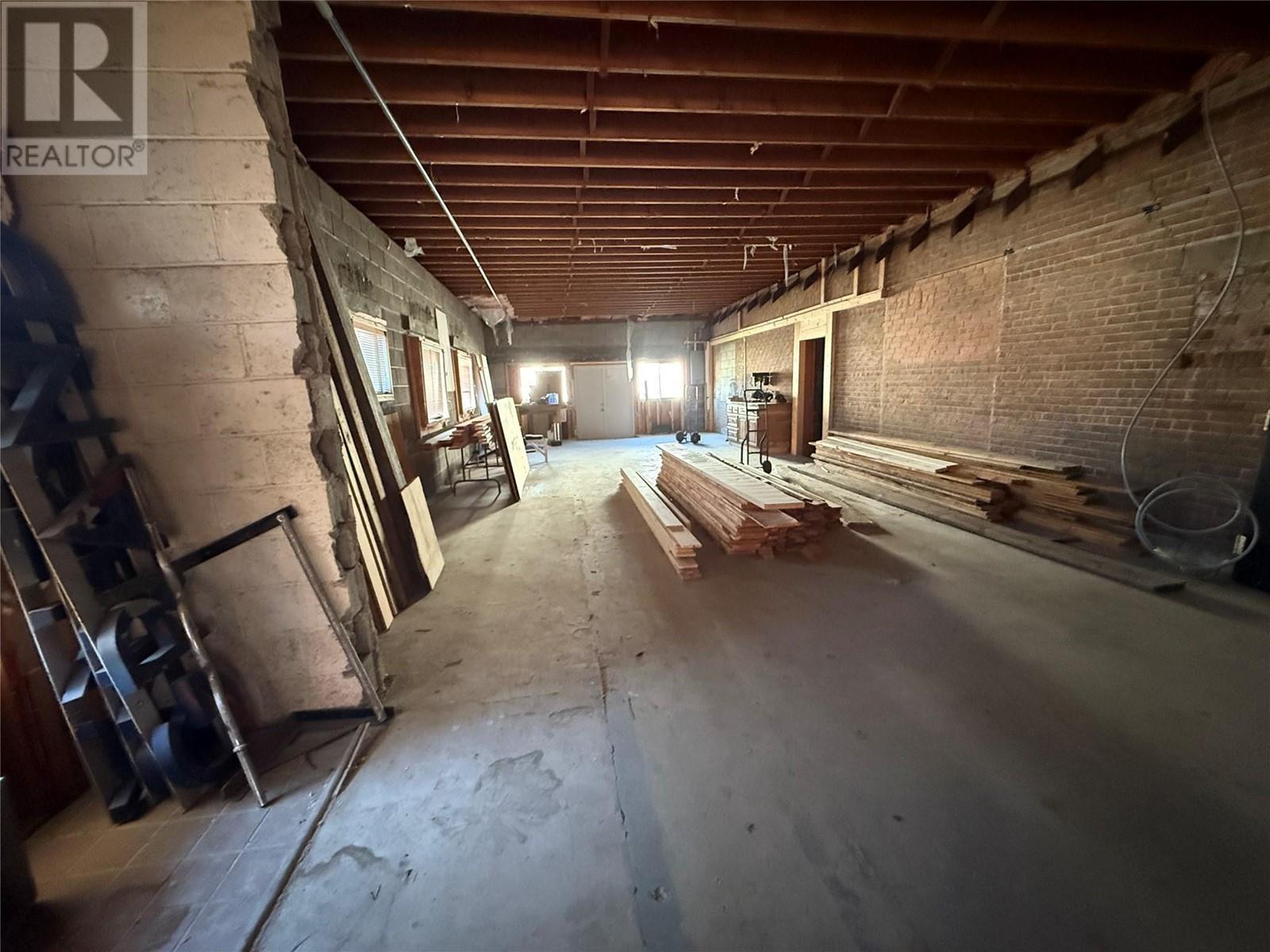 125B Market Avenue, Grand Forks, BC