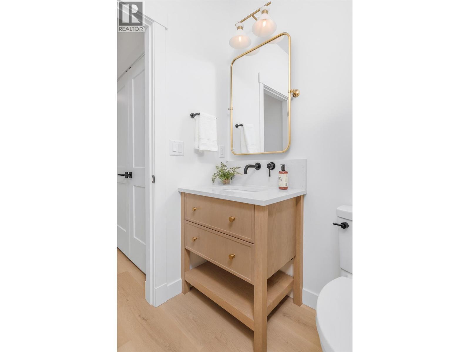 Powder - 195 Sarsons Drive Lot# 10, Coldstream, BC - Indoor