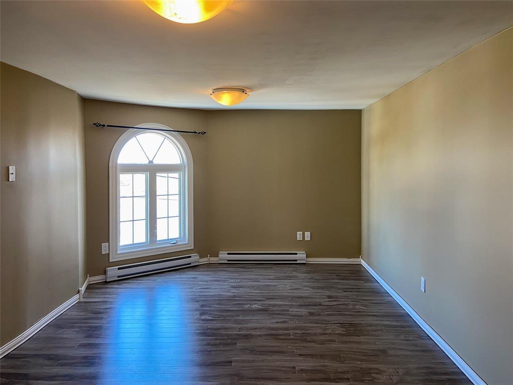 5 A Allens Avenue, Embree, NL