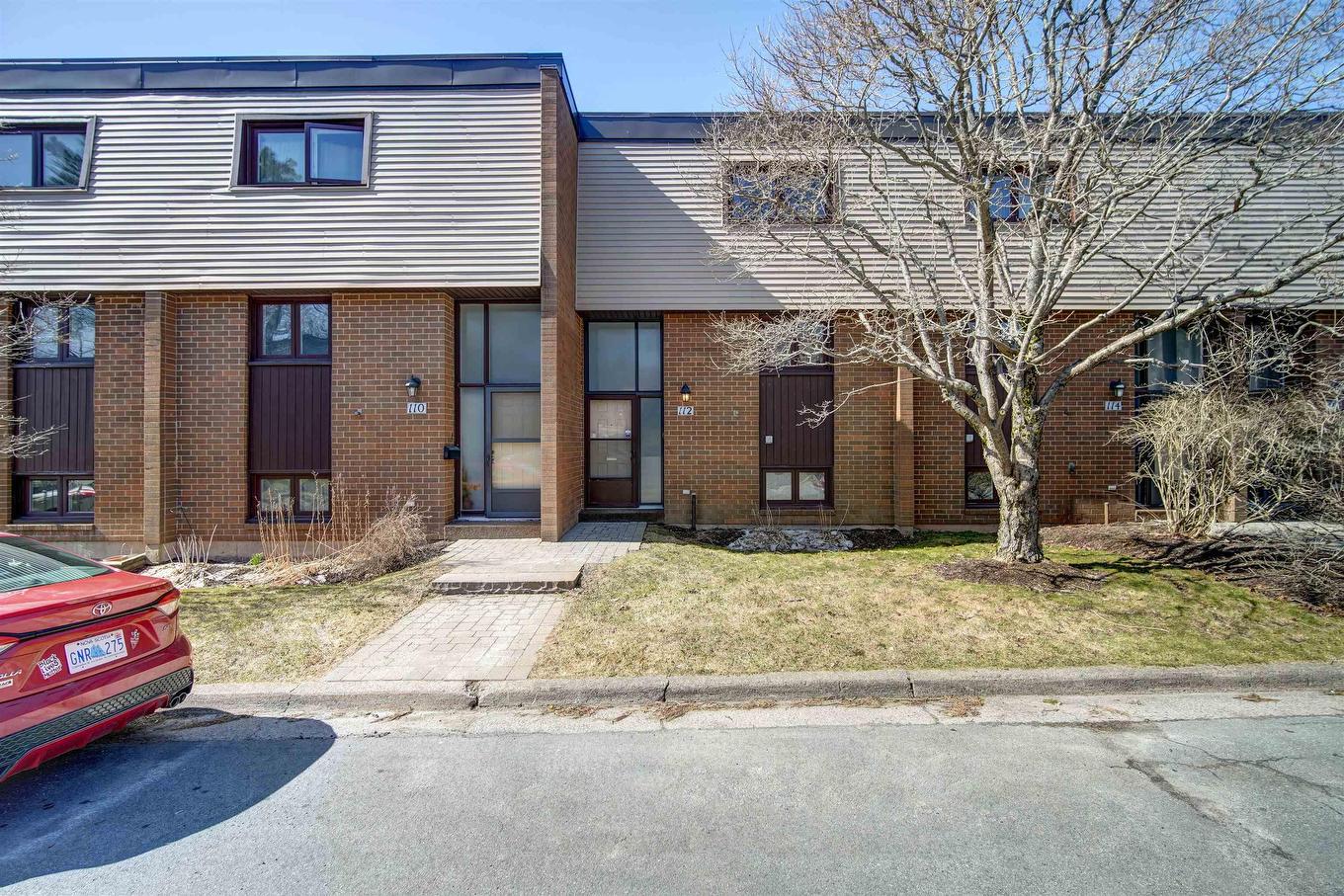 112 Forestside Crescent, Halifax, NS