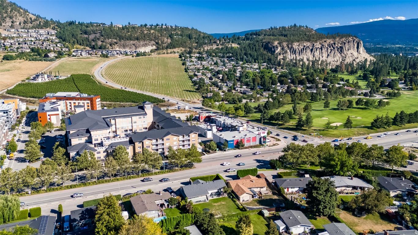 1880 Broadview Avenue, Kelowna, BC - Outdoor With View