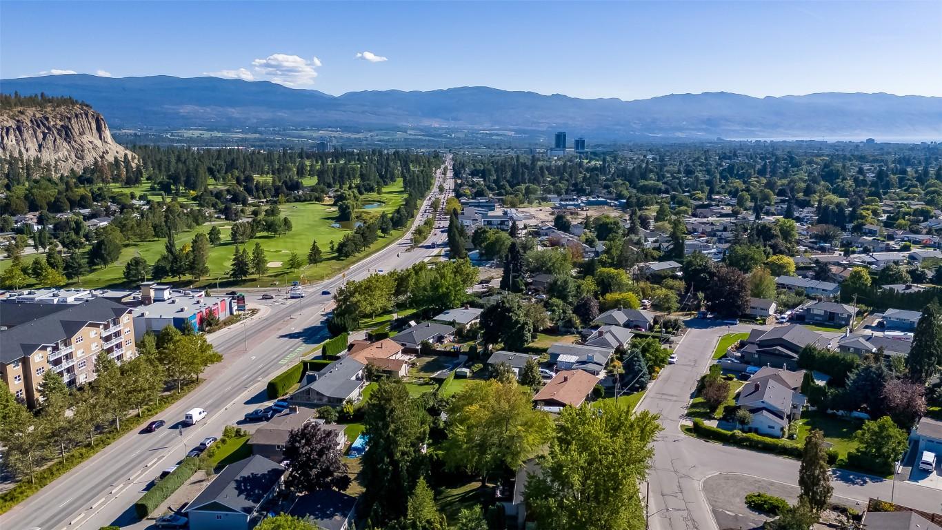 750 Glenmore Drive, Kelowna, BC - Outdoor With View
