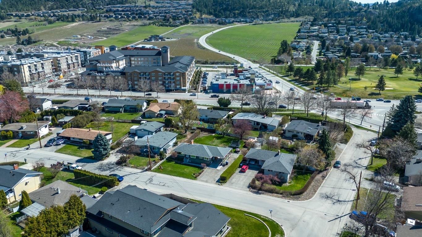 730 Glenmore Drive, Kelowna, BC - Outdoor With View