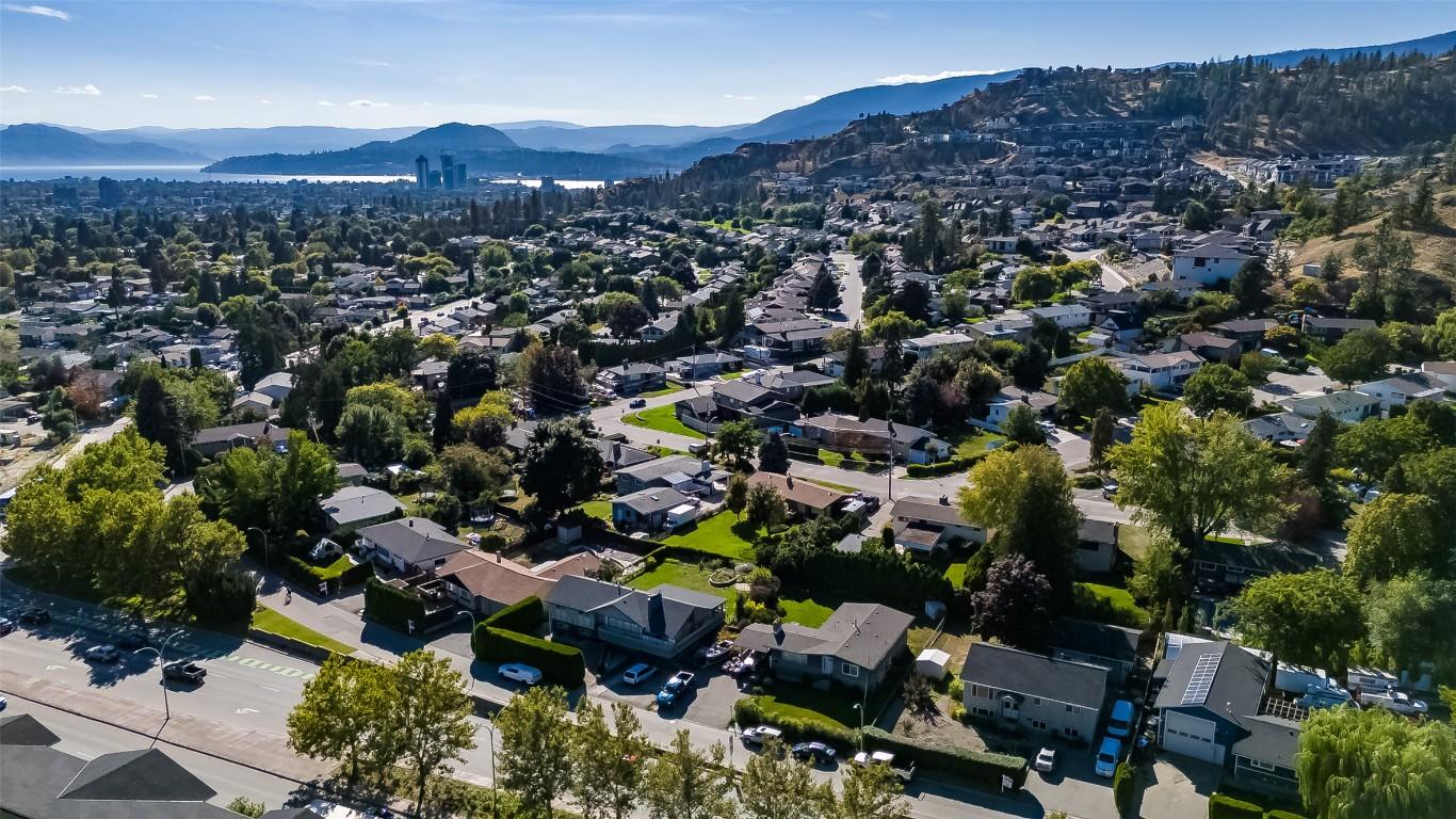 730 Glenmore Drive, Kelowna, BC - Outdoor With View