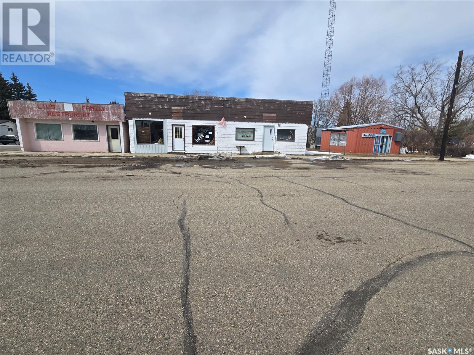 234-232 Main Street, Kennedy, SK