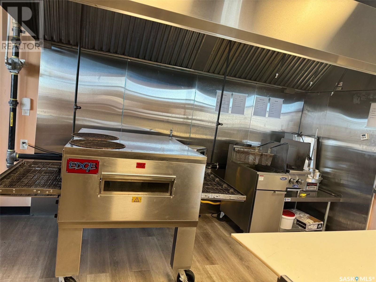 1 40 Centennial Drive N, Martensville, SK