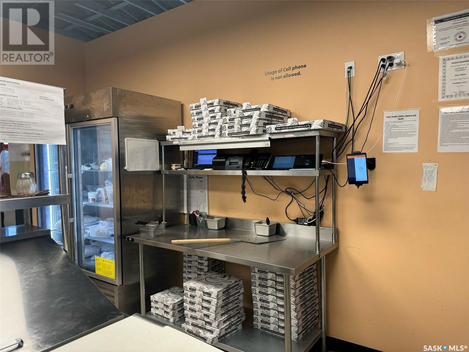 1 40 Centennial Drive N, Martensville, SK