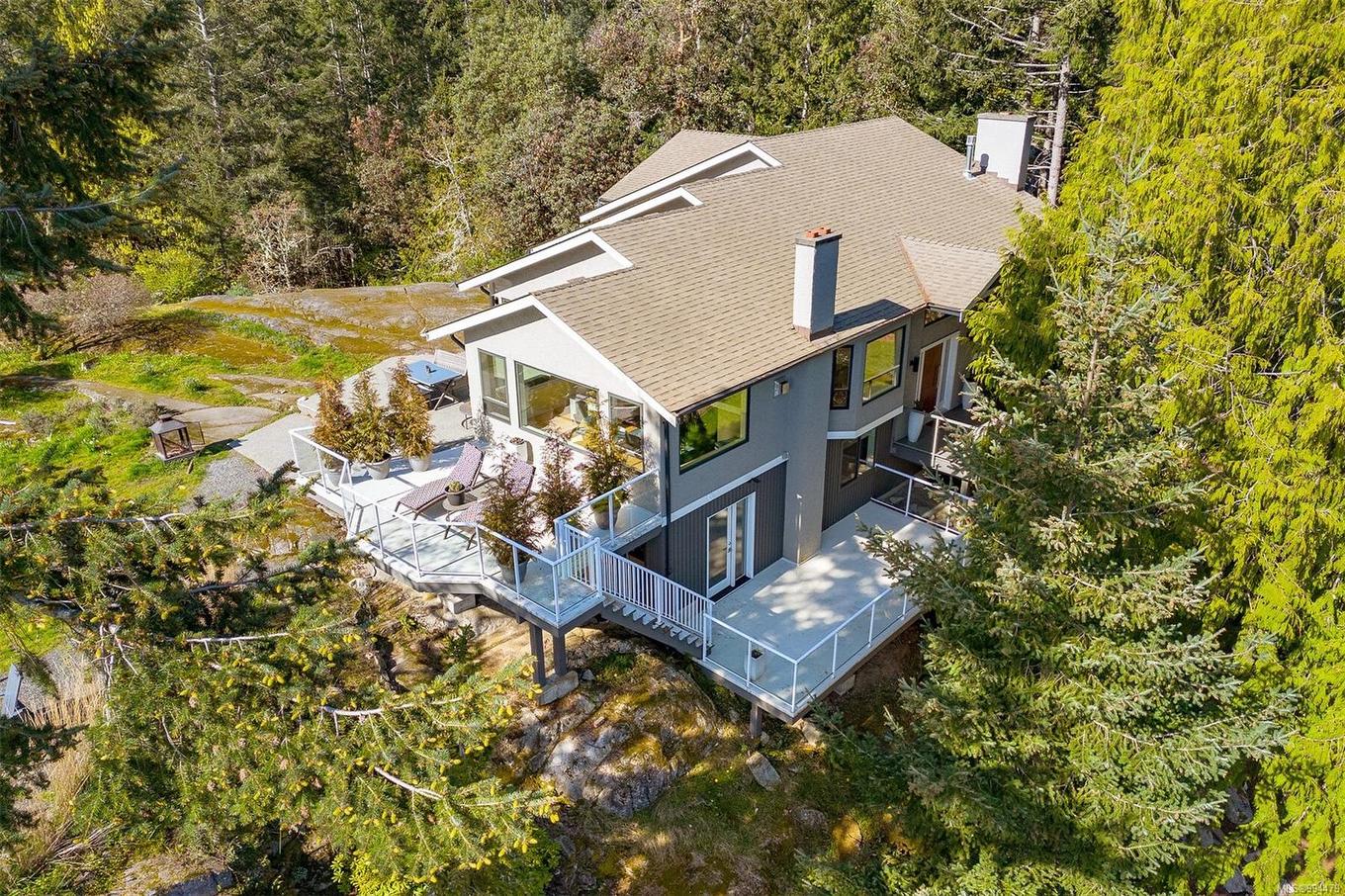 8518 Tribune Terr, North Saanich, BC