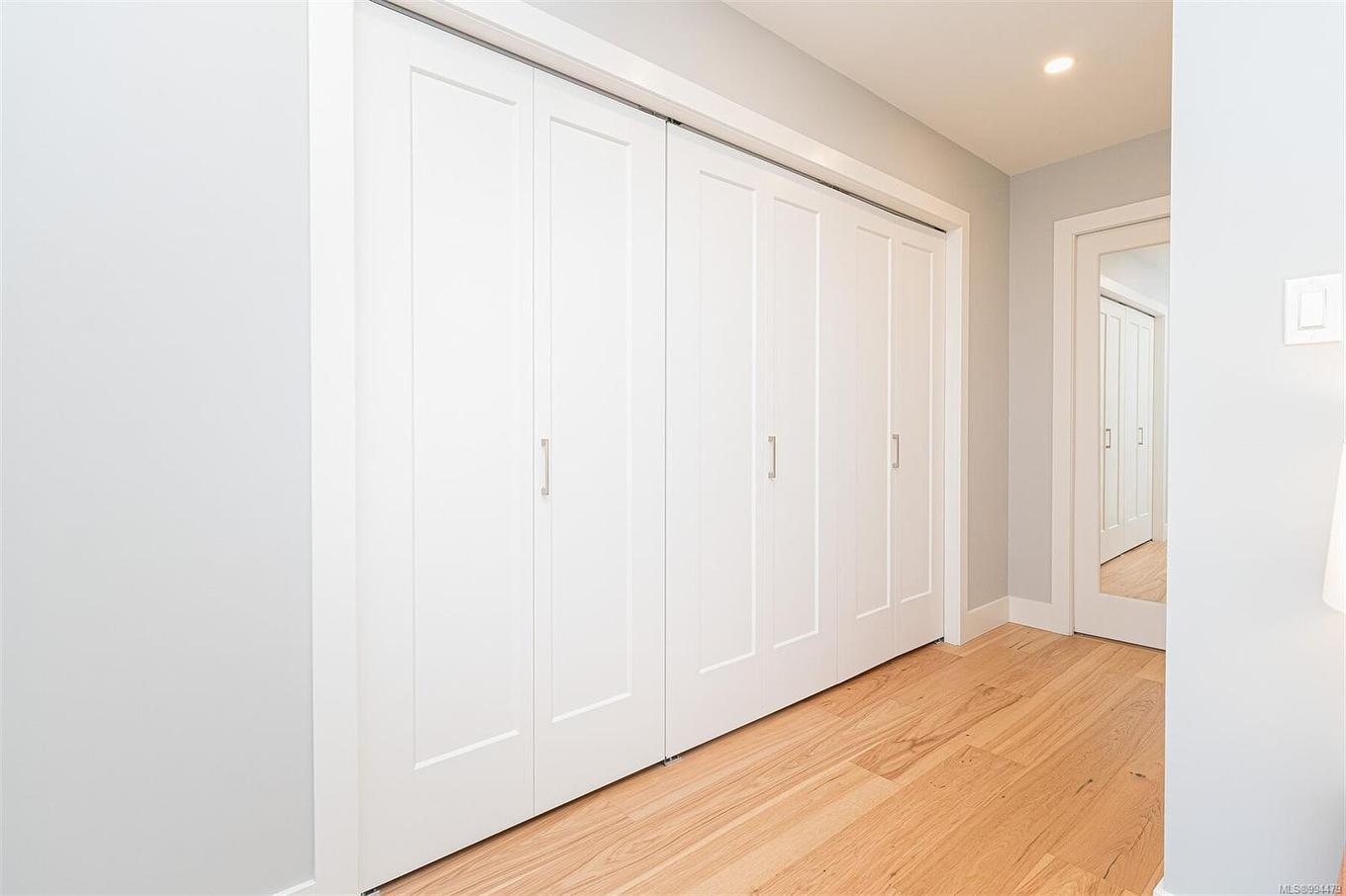 8518 Tribune Terr, North Saanich, BC