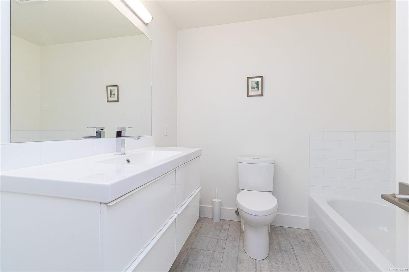 8518 Tribune Terr, North Saanich, BC