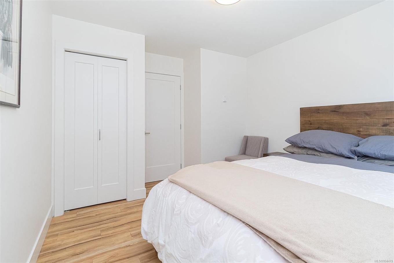 8518 Tribune Terr, North Saanich, BC