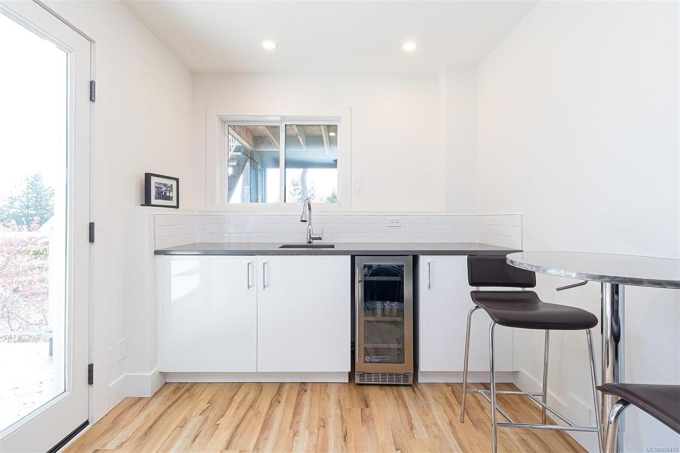 8518 Tribune Terr, North Saanich, BC