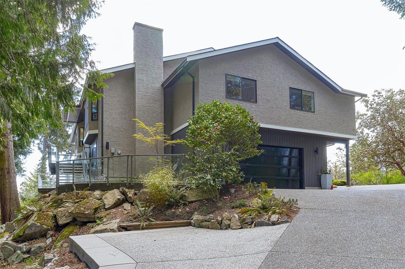 8518 Tribune Terr, North Saanich, BC