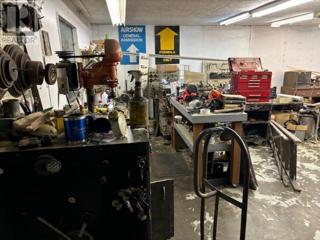 4649 Cedar Street, Texada Island, BC - Indoor