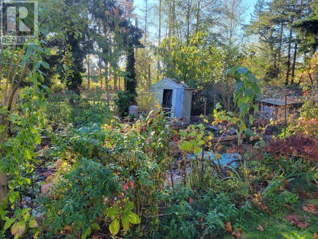 4649 Cedar Street, Texada Island, BC - Outdoor