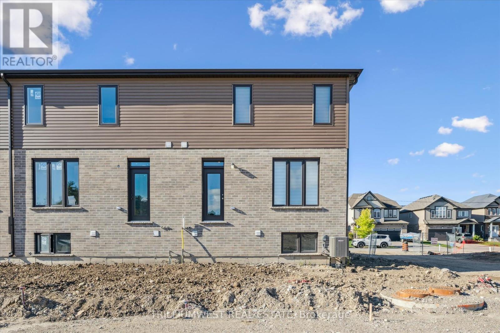 113 Catherine Street, Wilmot, ON - Outdoor