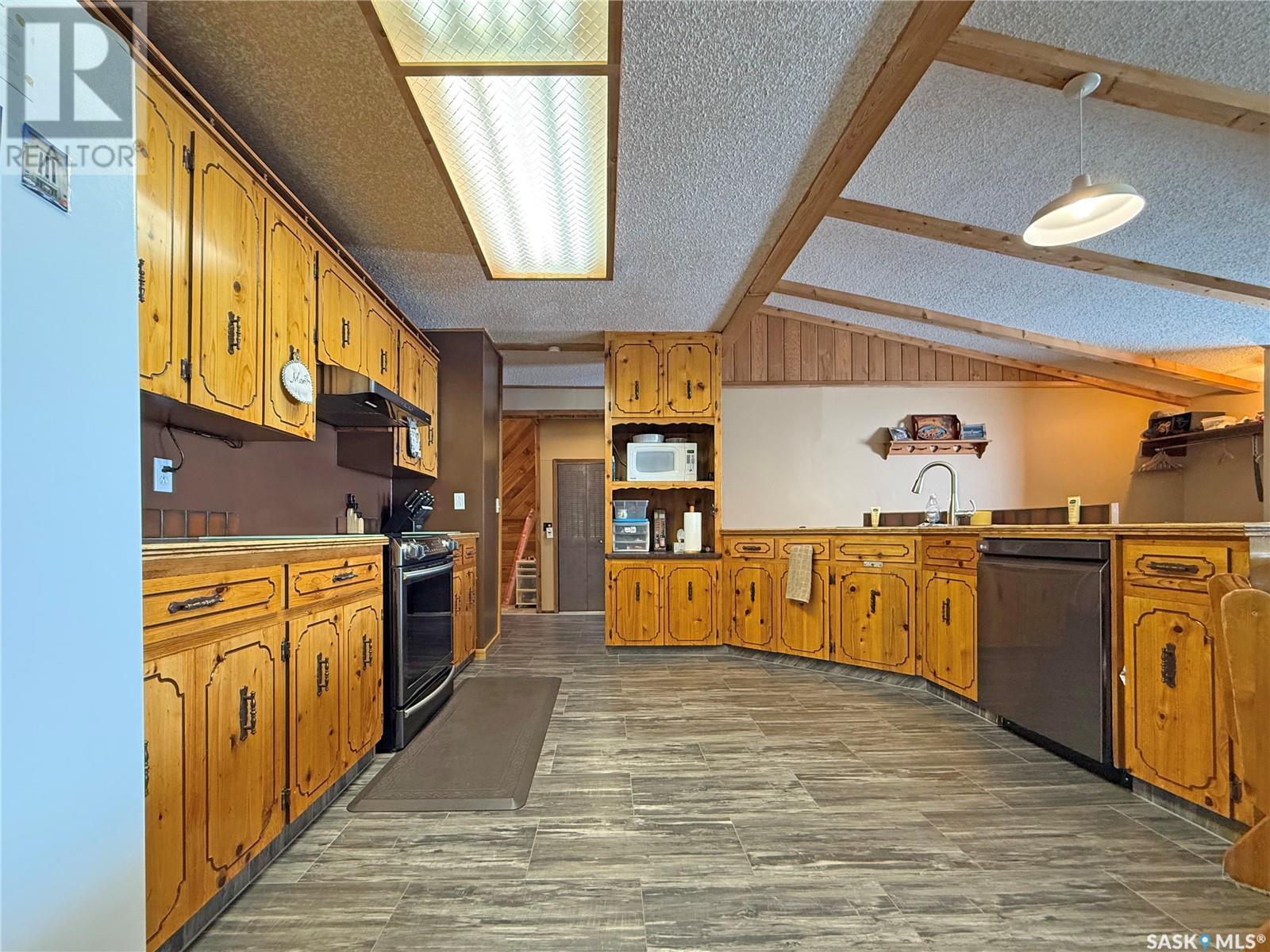 Melville Acreage, Cana Rm No. 214, SK - Indoor