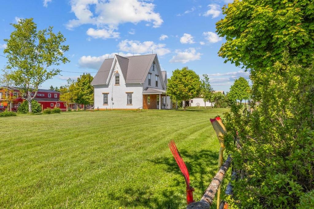 472 Route 20, Kensington, PE