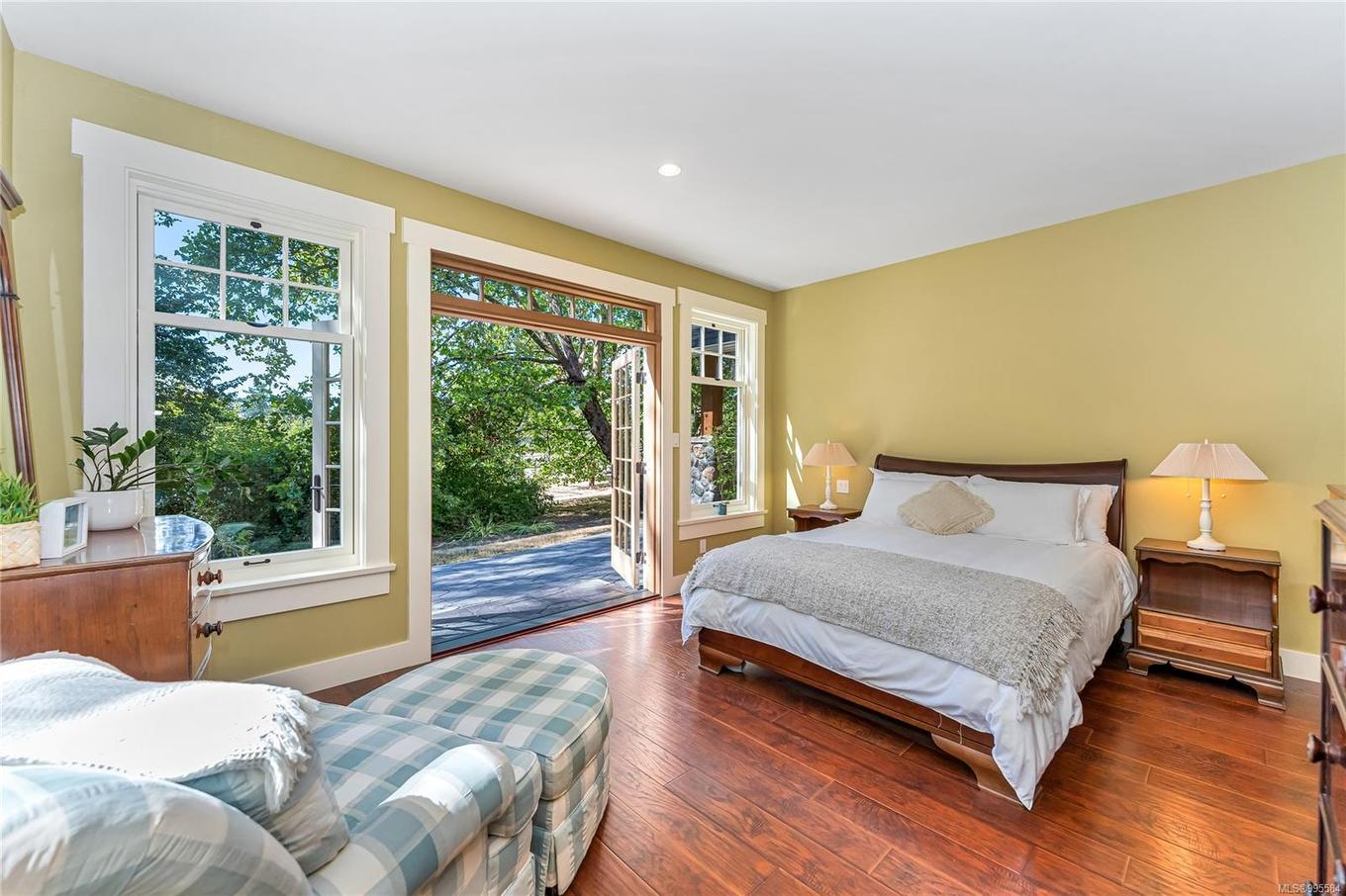 6140 Lakes Rd, Duncan, BC