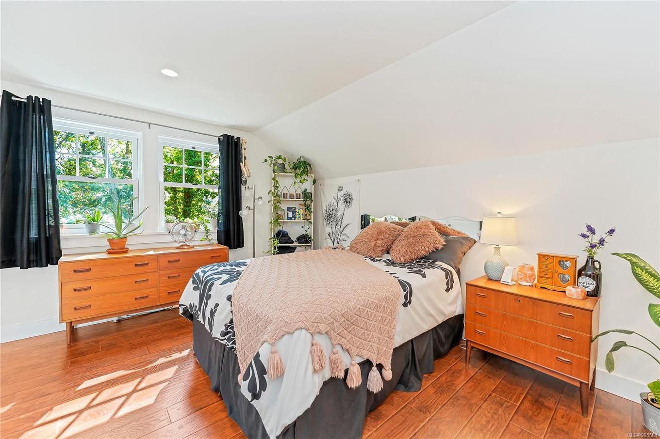 6140 Lakes Rd, Duncan, BC