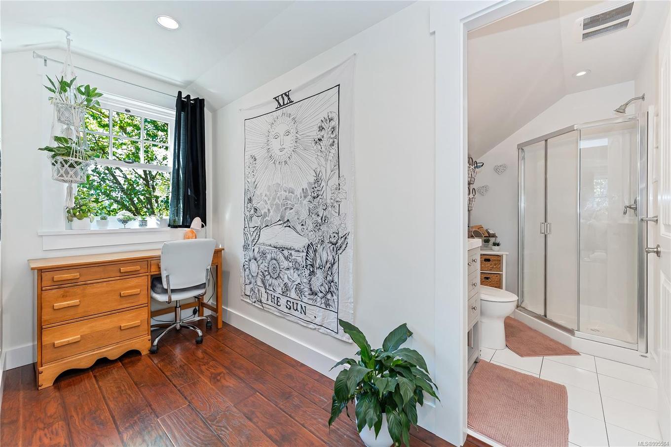 6140 Lakes Rd, Duncan, BC