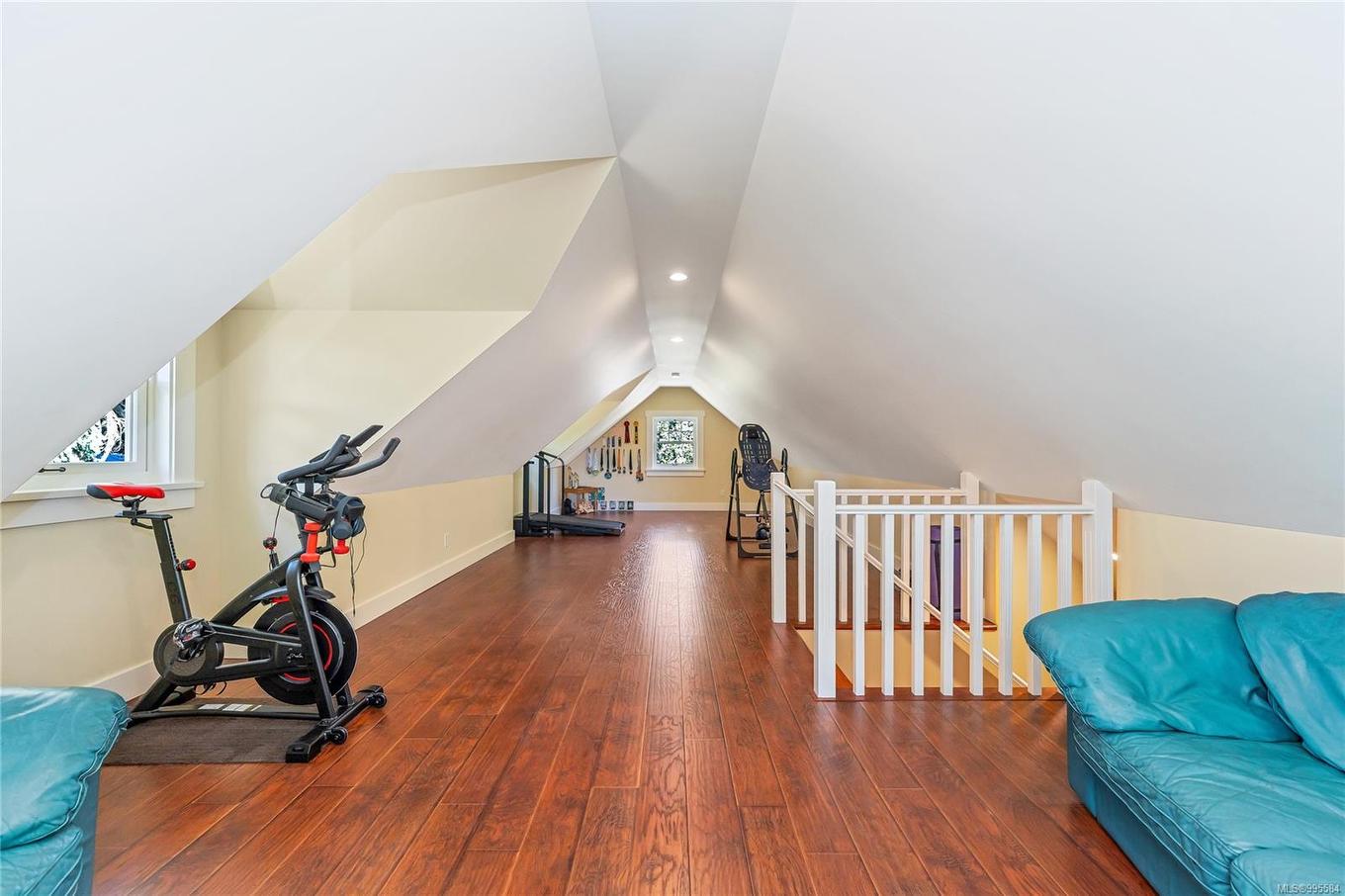 6140 Lakes Rd, Duncan, BC