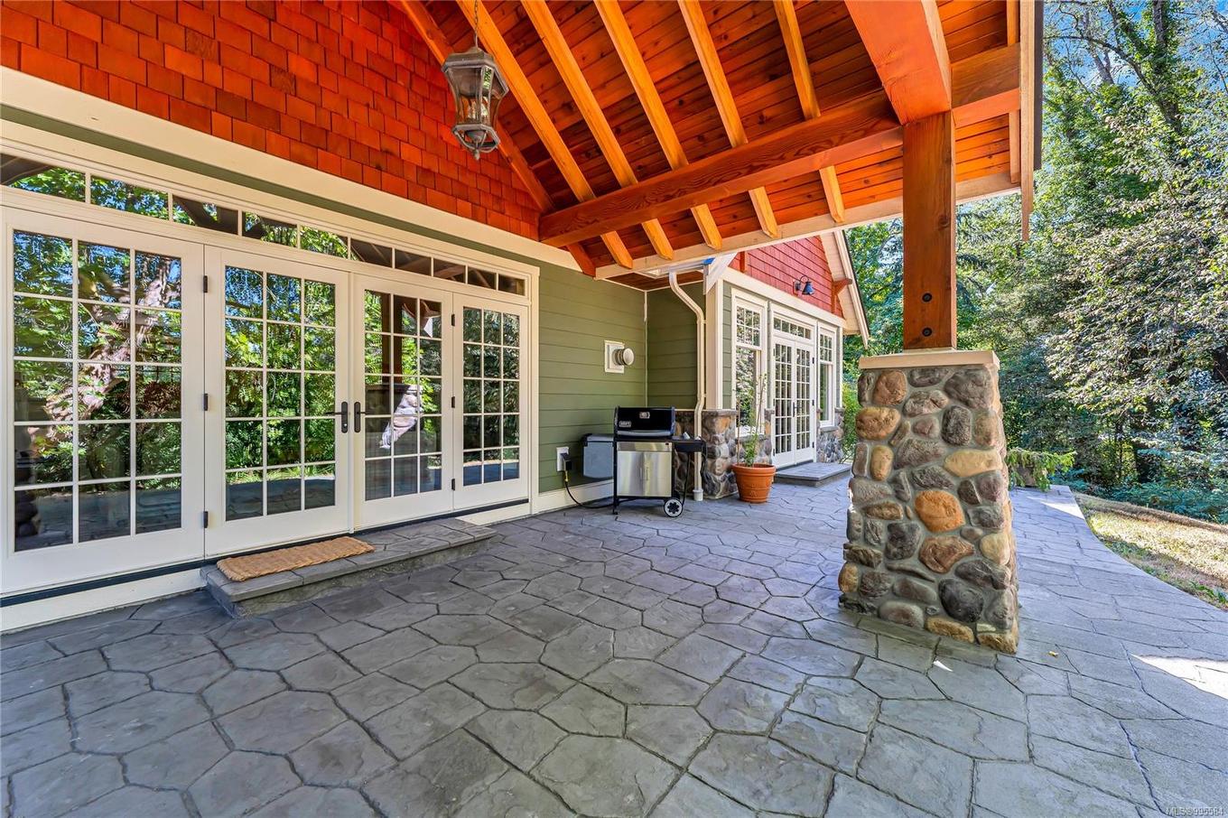 6140 Lakes Rd, Duncan, BC