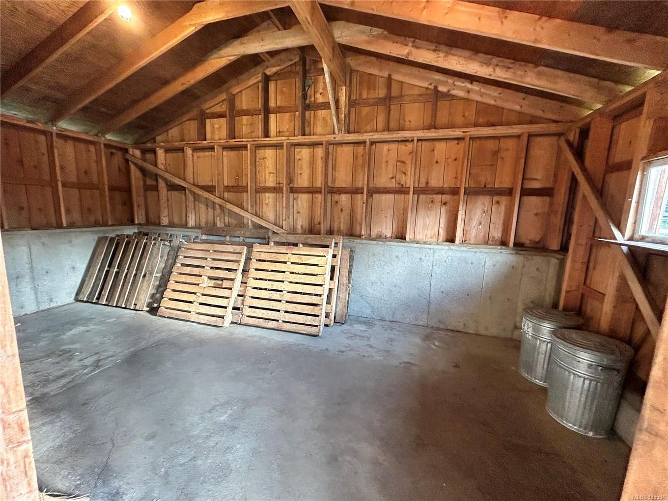 6140 Lakes Rd, Duncan, BC