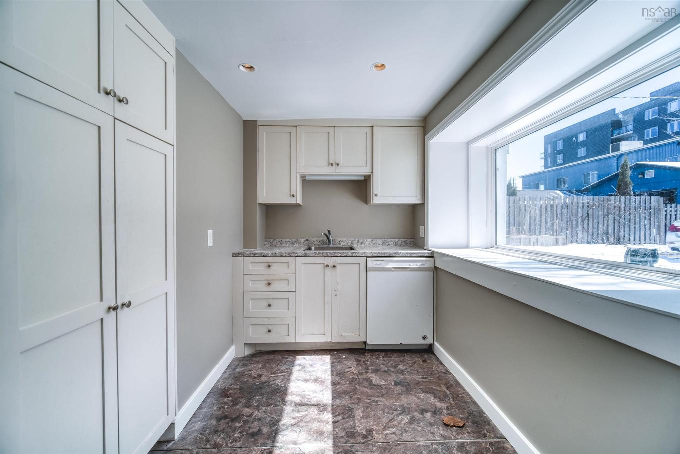 5674 Charles Street, Halifax, NS