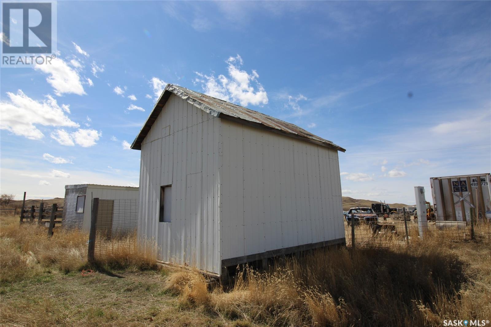 0 Railway Street E, Eastend, SK - Outdoor
